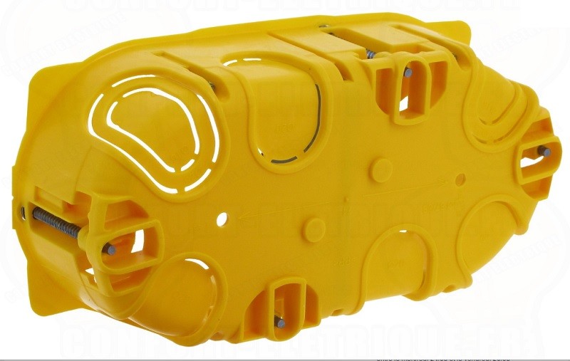 LEG 080042 Batibox коробка для сухих перегородок 2-местная, глубина 40 мм.